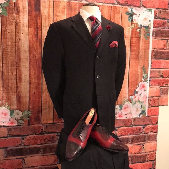 Pronto uomo Couture Suit - Picture 12 of 17